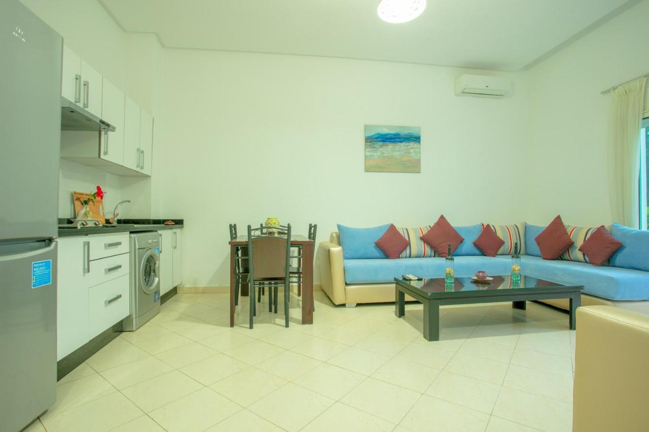 Residence Hoteliere Riviera Beach Cabo Negro Luaran gambar