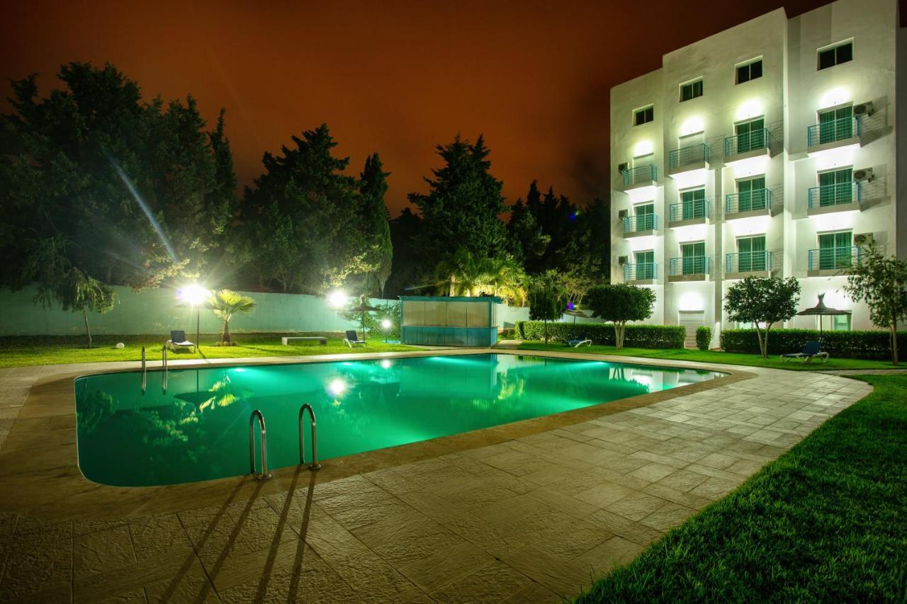 Residence Hoteliere Riviera Beach Cabo Negro Luaran gambar