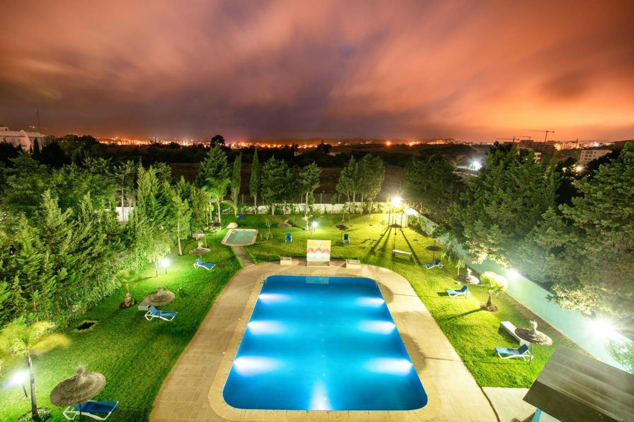 Residence Hoteliere Riviera Beach Cabo Negro Luaran gambar