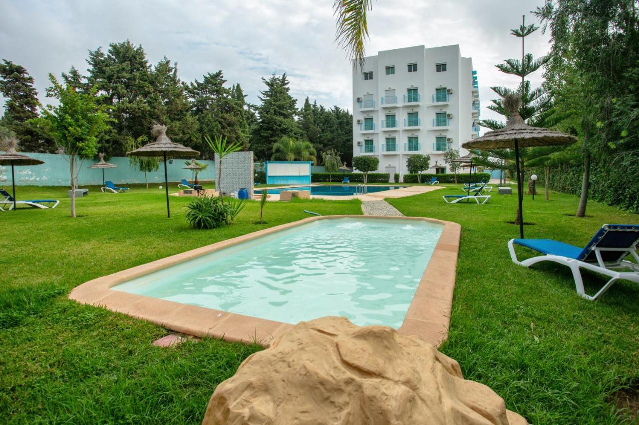 Residence Hoteliere Riviera Beach Cabo Negro Luaran gambar